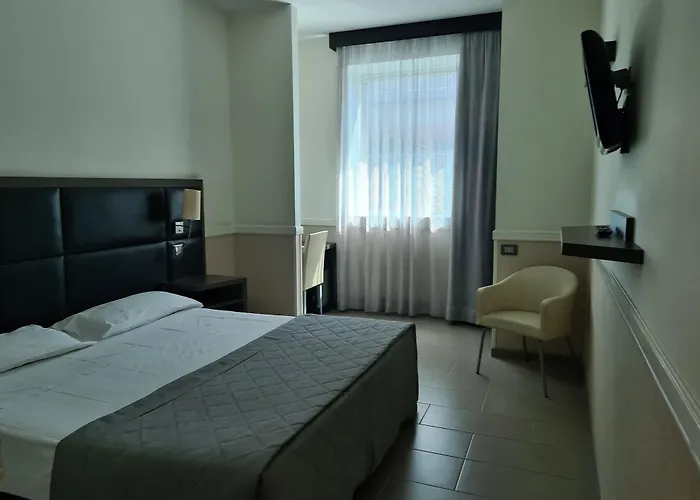 Artis Hotel 4*