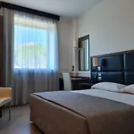 Artis Otel 4*