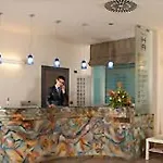 Artis Otel 4*